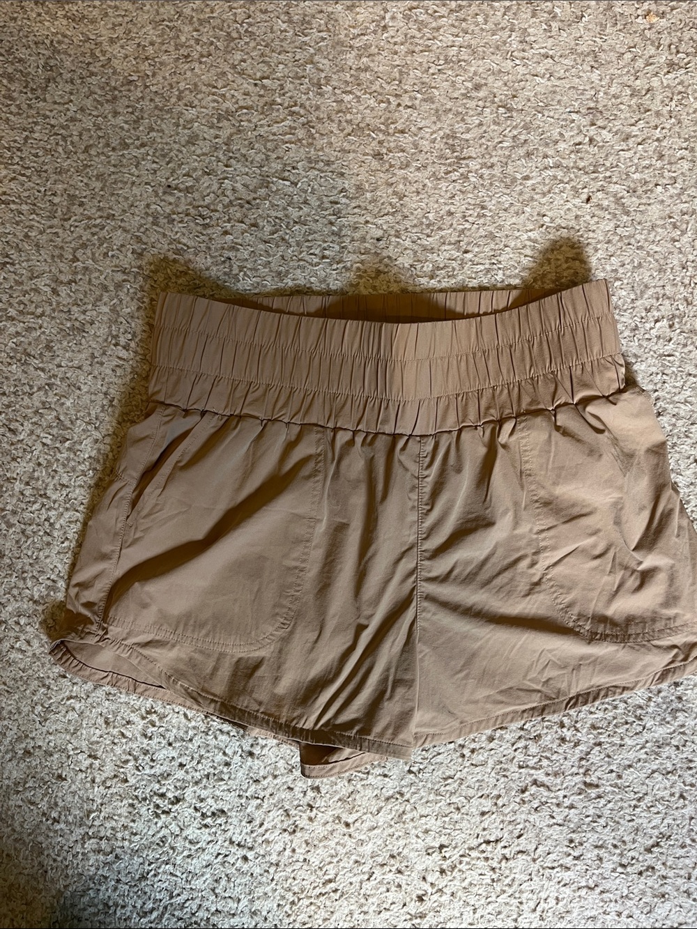 Womens medium JoyLab shorts.